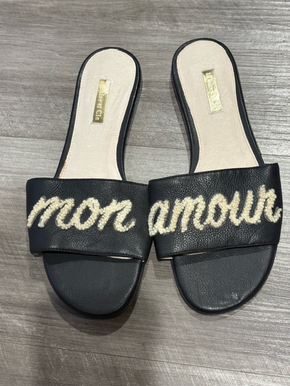 Louise et Cie Black Slide Sandals with Cream Script - Picture 2 of 5